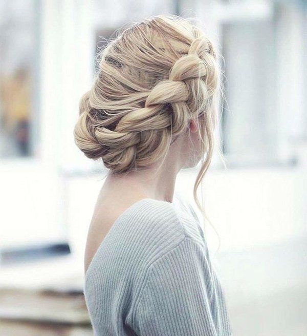 1476857071 updos for long hair 13
