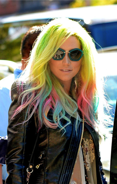 1430388151 keha coloured hair rainbow trend