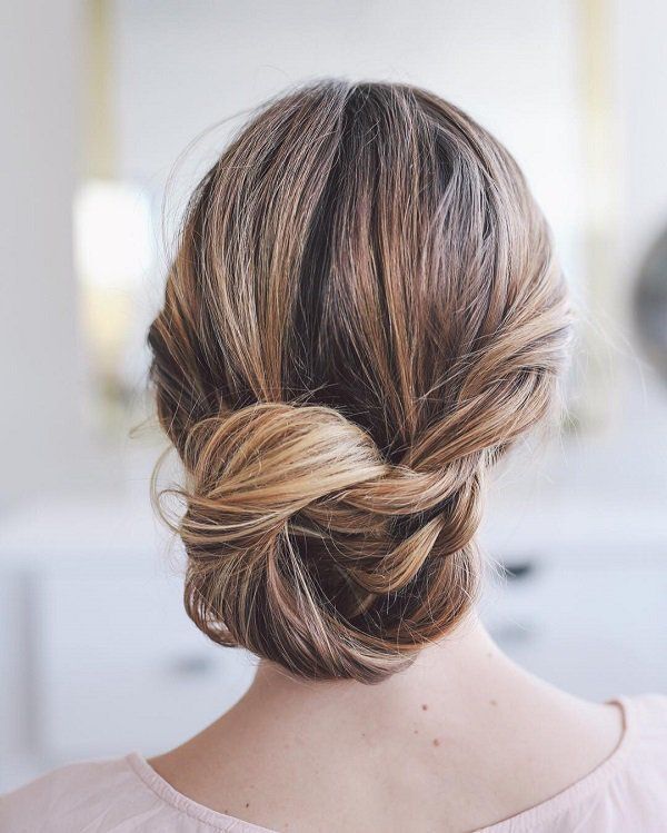 1476944330 updos for long hair 33