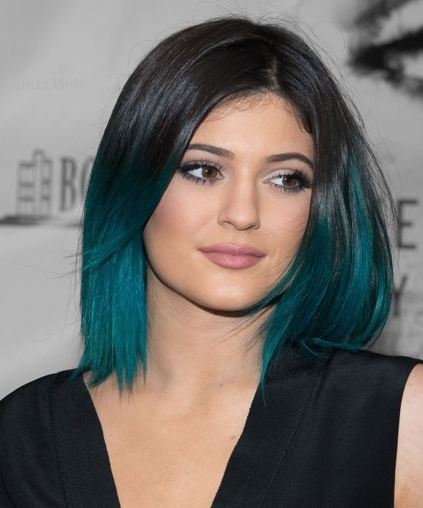 1477291547 kylie jenner teal ombre