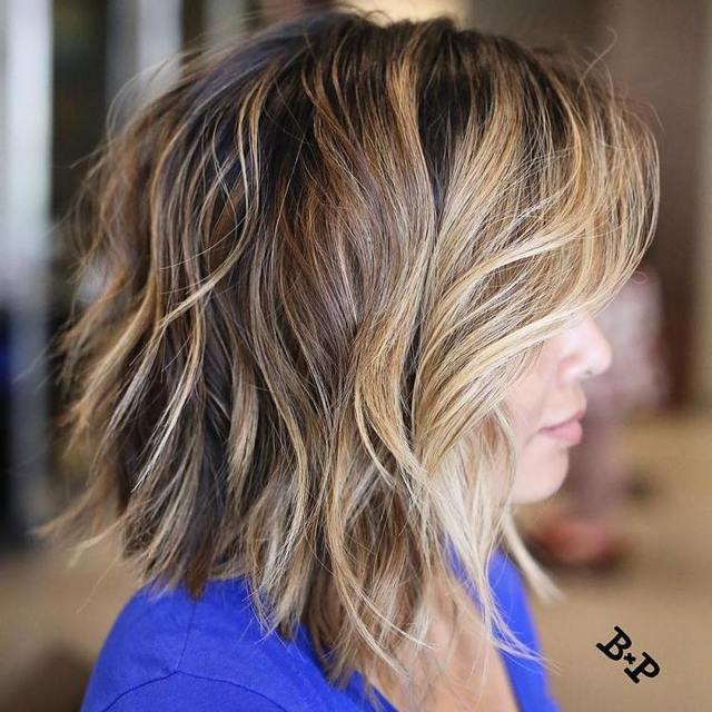 https://image.sistacafe.com/images/uploads/content_image/image/236206/1477375559-12-choppy-angled-bob.jpg