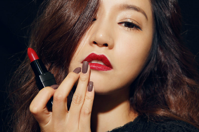 https://image.sistacafe.com/images/uploads/content_image/image/236898/1477458590-B_20Top_205_203CE_20Three_20concept_20eyes_20makeup_20products_20to_20buy_20in_20Sephora_20Singapore.png