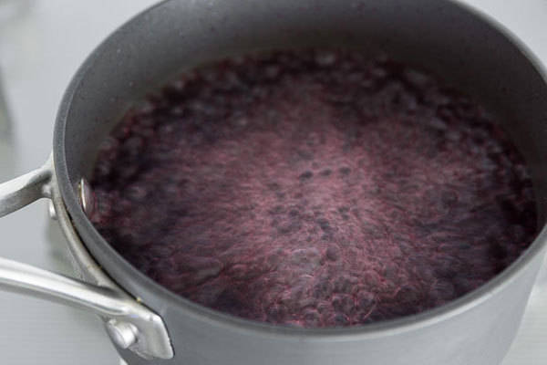 1438588935 vegan grape jelly 3
