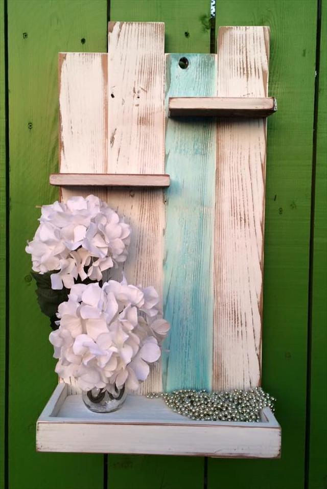 https://image.sistacafe.com/images/uploads/content_image/image/239770/1477814424-pallet-wall-art-for-flower-vase.jpg