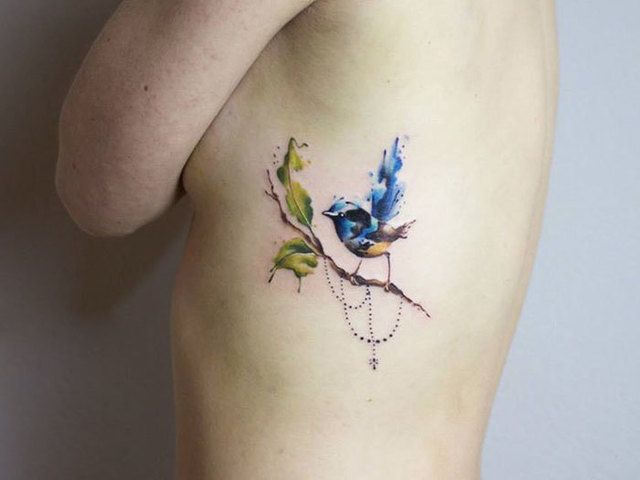 https://image.sistacafe.com/images/uploads/content_image/image/240665/1477906170-bird-tattoos-155-5811bfab37fed__700.jpg