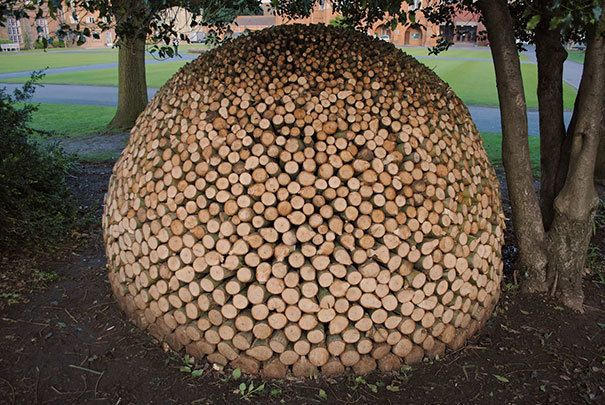 https://image.sistacafe.com/images/uploads/content_image/image/241981/1478062919-creative-wood-pile-stacking-art-17-581769976af95__605.jpg