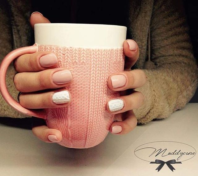 https://image.sistacafe.com/images/uploads/content_image/image/243816/1478194159-knitted-nails-trend-3d-gel-technique-20.jpg