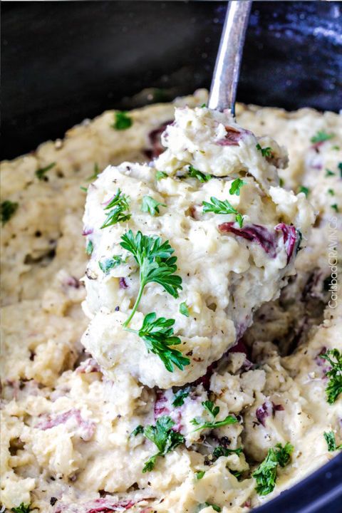 1478841120 gallery 1446661767 slow cooker mashed potatoes 01