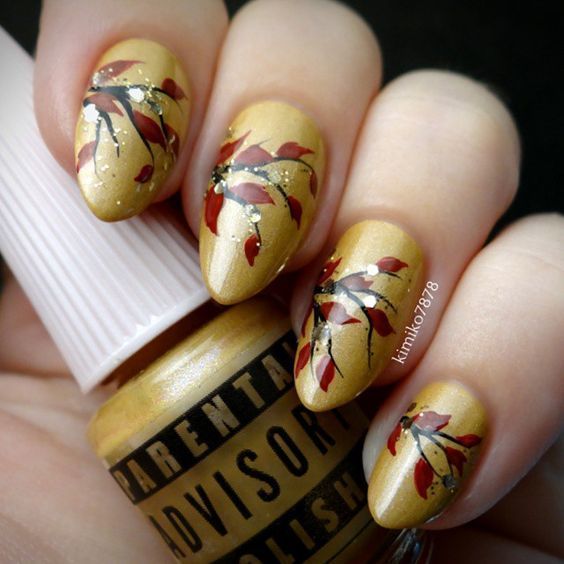 https://image.sistacafe.com/images/uploads/content_image/image/249343/1479014828-Mustard-Nails-with-Flowers.jpg