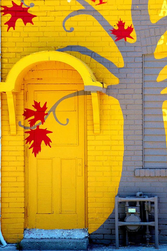 https://image.sistacafe.com/images/uploads/content_image/image/250100/1479138120-beautiful-doors-17-1.jpg