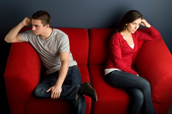 1479211590 counselling couple not speaking 1