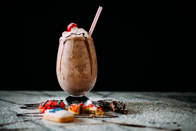 https://image.sistacafe.com/images/uploads/content_image/image/252099/1479447143-Milkshake-6.jpg