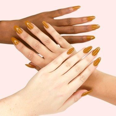 สีทาเล็บ Caramello