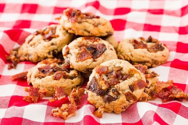 https://image.sistacafe.com/images/uploads/content_image/image/254871/1479877616-baconcookies5.jpg