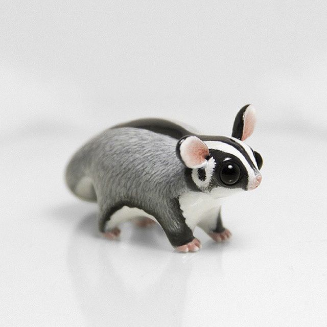 https://image.sistacafe.com/images/uploads/content_image/image/255587/1479963032-I-create-unique-animal-sculptures-from-polymer-clay-5835509461bb2__700.jpg