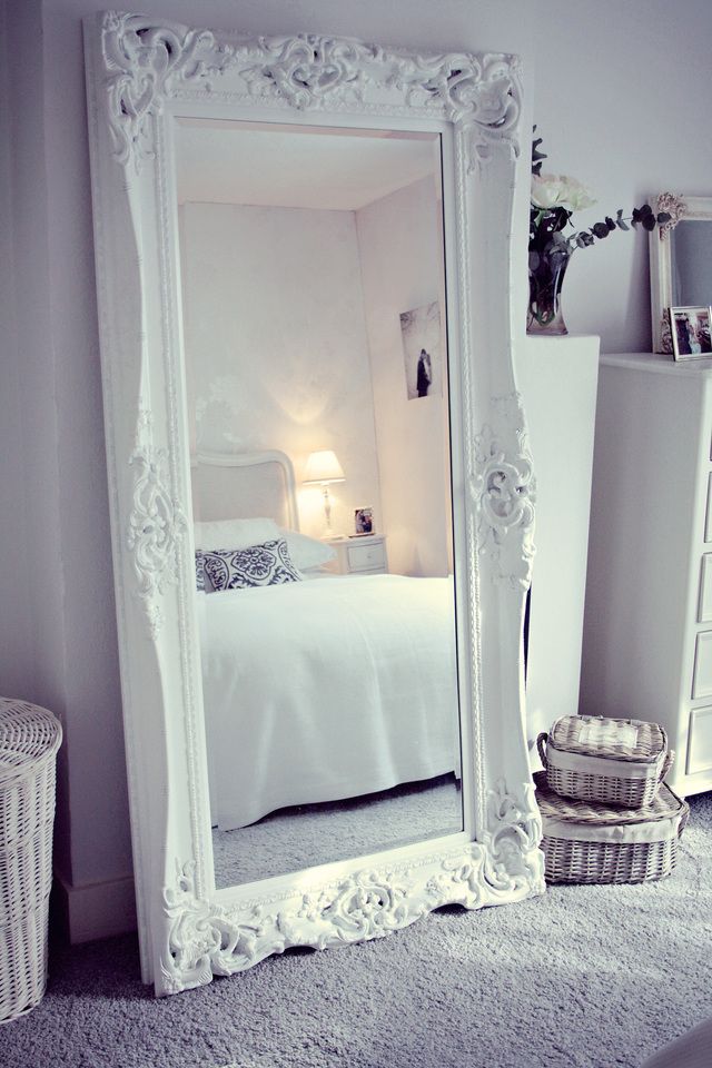 https://image.sistacafe.com/images/uploads/content_image/image/260657/1481042165-elegant-bedroom-mirrors-best-decorative-items-for-your-house-in-decors-with-bedroom-mirror.jpg