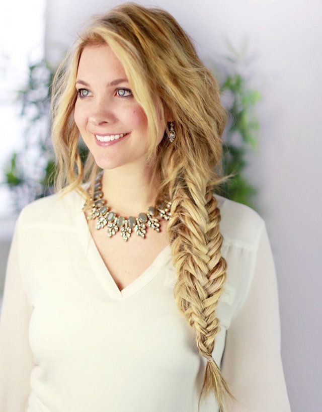 1481182094 boxed fishtail braid