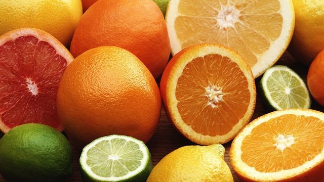 https://image.sistacafe.com/images/uploads/content_image/image/263934/1481543108-Citrus-Fruits1.jpg