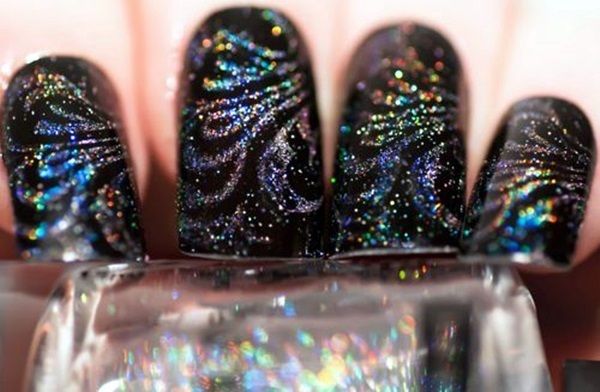https://image.sistacafe.com/images/uploads/content_image/image/268062/1482139964-New-Years-Eve-Nails-Designs-and-Ideas-54.jpg