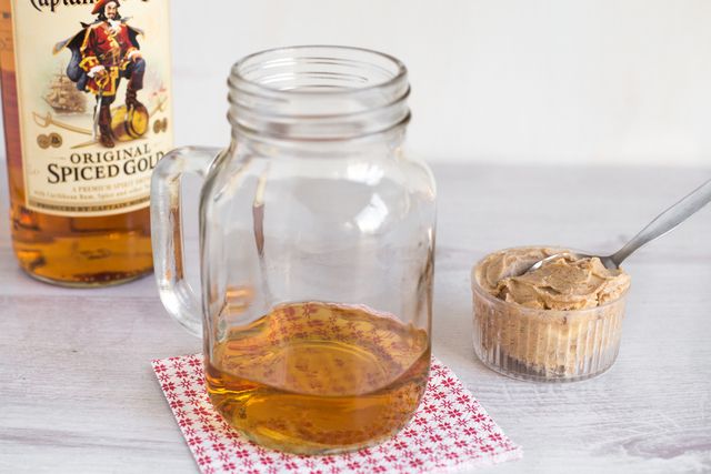 1482817581 hot buttered rum 1 2