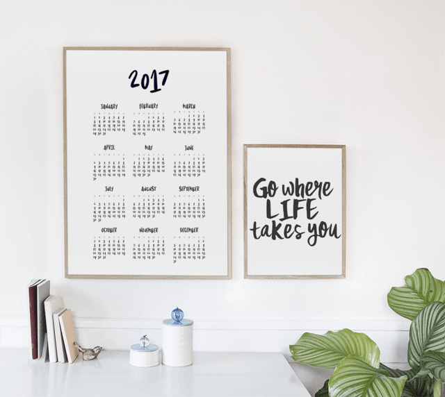 1483296863 2017 calendar frame mockup 
