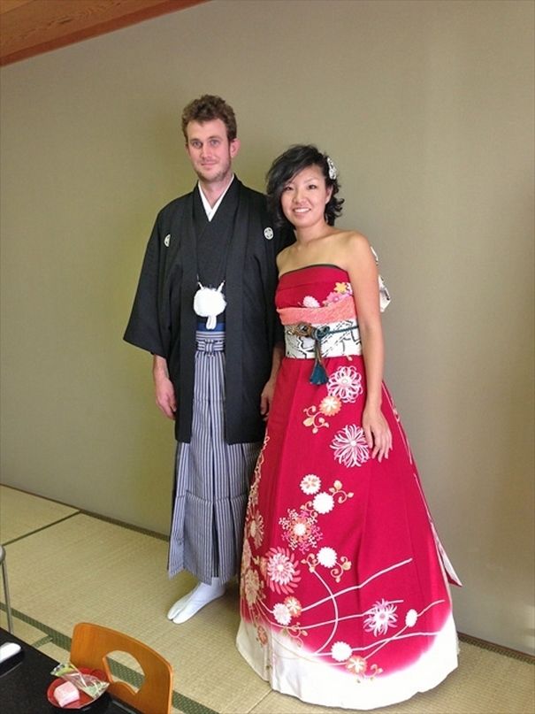 1483597589 furisode kimono wedding dress japan 28 585a392bb4956  605