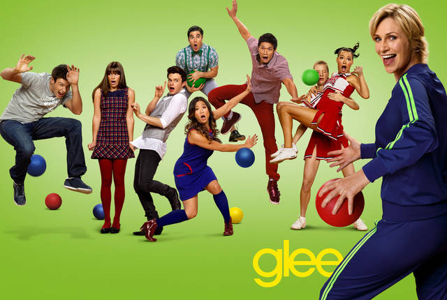 1439875717 glee 03 dom horiz green kawt