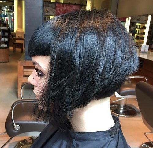 1484027164 inverted stacked bob