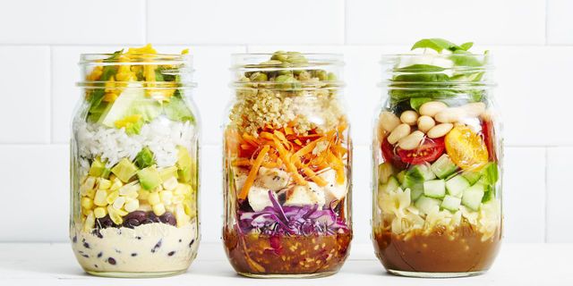 https://image.sistacafe.com/images/uploads/content_image/image/281829/1484288287-landscape-1476991085-ghk090116yk-mason-jar-salads.jpg