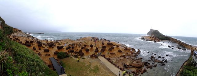 https://image.sistacafe.com/images/uploads/content_image/image/283432/1484637642-SC02909_Panoramic_view_from_Yehliu_Geopark_in_Taiwan.jpg