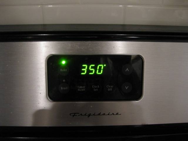 1440046532 preheat oven to 350