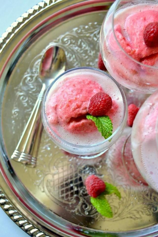 1486012400 tattooed martha raspberry sorbet champagne floats 9