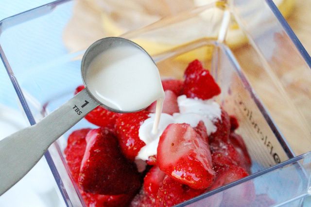 1486537176 8 add cream to berries