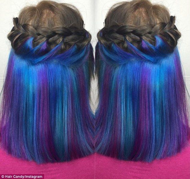 1486610280 32ea88a000000578 3527278 chic one woman showed off her incredible blue and purple underli a 70 1459988949393