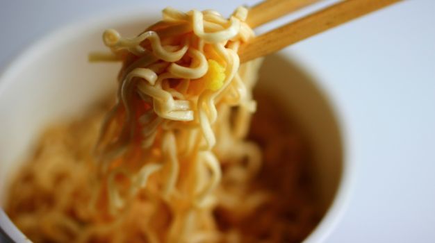 https://image.sistacafe.com/images/uploads/content_image/image/300030/1486987599-625-instant-noodles-latest_626x350_81432883873.jpg