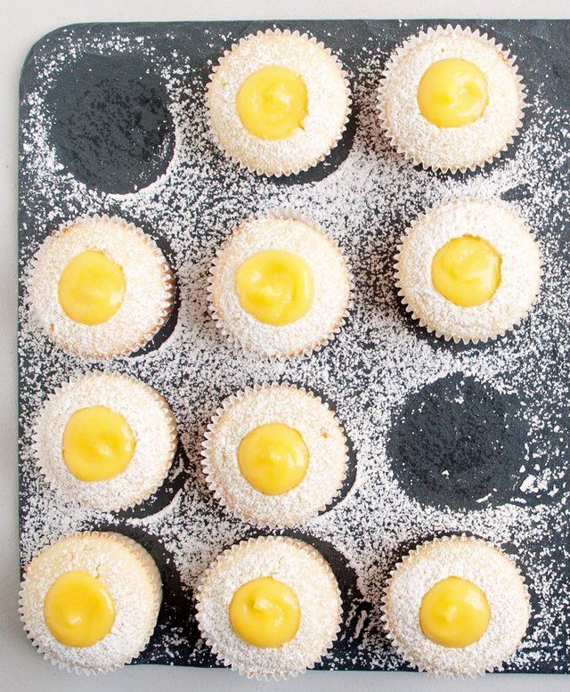 https://image.sistacafe.com/images/uploads/content_image/image/301953/1487225149-9553e19a62be1af5_Lemon-Poundcake-Cupcakes.jpg
