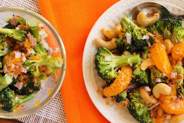 https://image.sistacafe.com/images/uploads/content_image/image/303447/1487403886-15-Broccoli-and-Mandarin-Orange-Salad.jpg