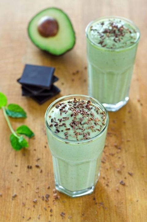 https://image.sistacafe.com/images/uploads/content_image/image/303656/1487481579-healthy-shamrock-shake-cook-at-paleo_1.jpg