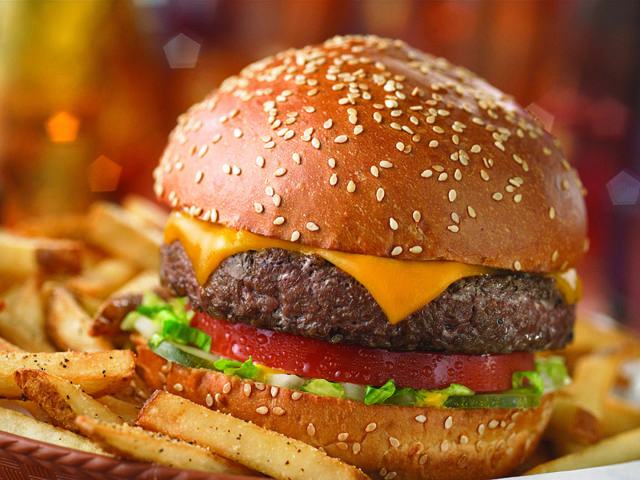 https://image.sistacafe.com/images/uploads/content_image/image/30683/1440756462-chilis010-300.jpg