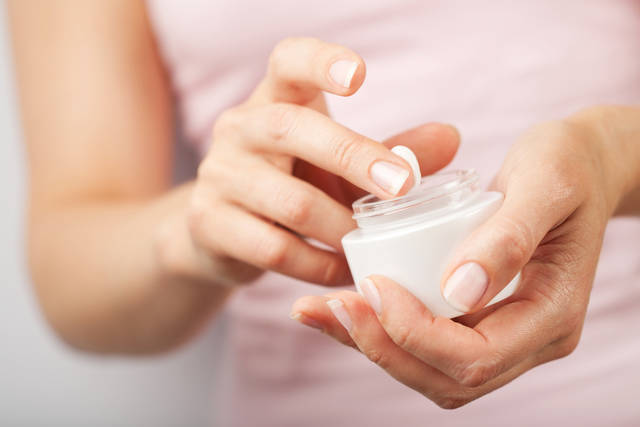 1440858463 moisturizer for acn
