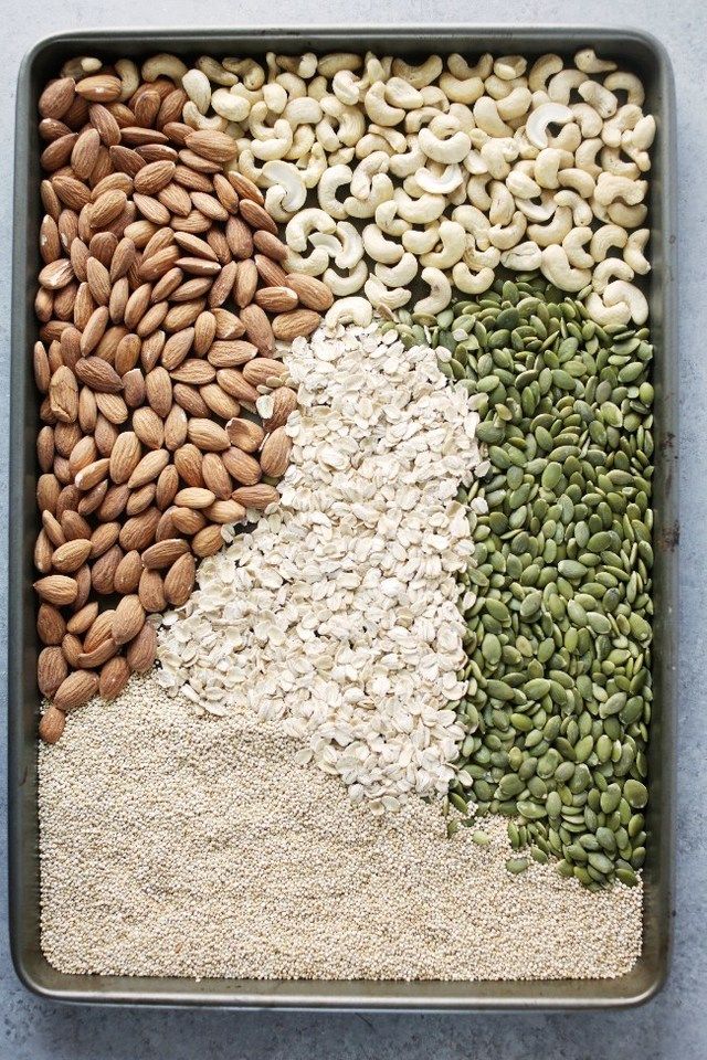 https://image.sistacafe.com/images/uploads/content_image/image/313012/1488868196-nutty-superfood-granola-bars-8.jpg