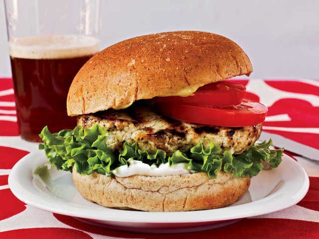 https://image.sistacafe.com/images/uploads/content_image/image/313500/1488940878-1101-chicken-burgers-ck.jpg