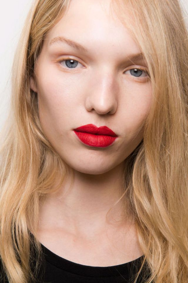 1489078520 the best makeup trends for spring 2017 13