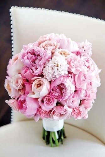 1489481020 soft pink wedding bouquets to fall in love with tate carlson 334x500