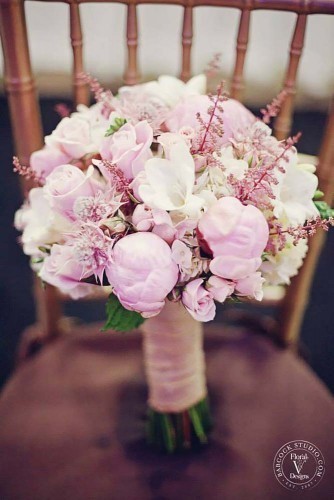 1489481030 soft pink wedding bouquets to fall in love with sarah babcock studio 334x500