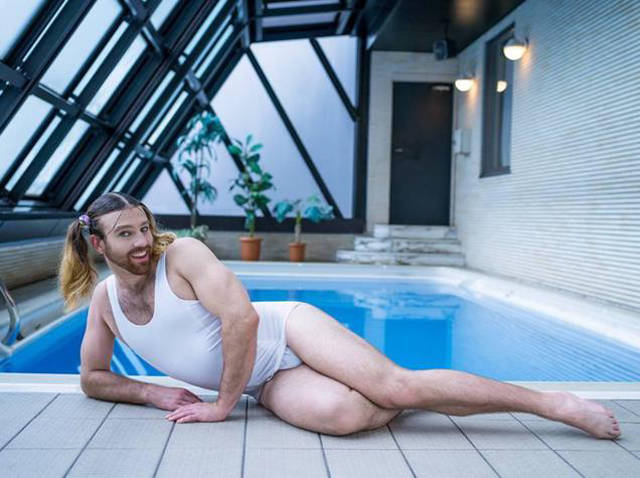 https://image.sistacafe.com/images/uploads/content_image/image/31891/1441208435-ladybeard_pinup.jpg