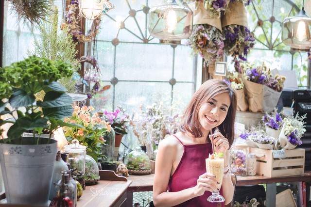 ร้านกาแฟในกรุงเทพ B-Story Cafe