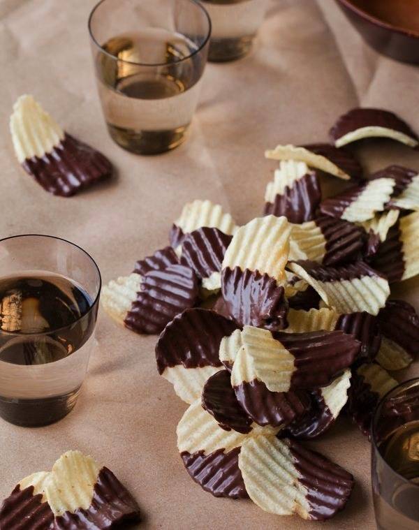 1441259029 choc crisps