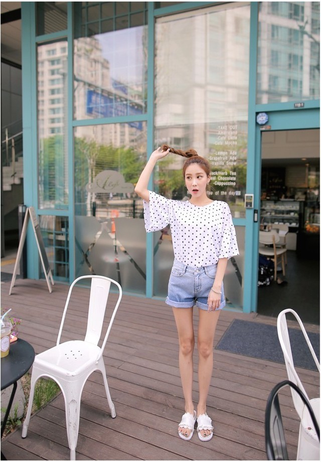 1489941623 korean asian fashion shopping mall 000 21122