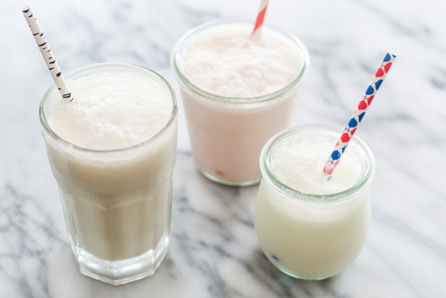 https://image.sistacafe.com/images/uploads/content_image/image/320831/1489990158-homemade-cream-sodas-001.jpg